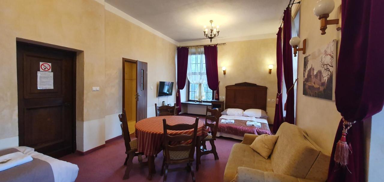 Zamek Miedzylesie Hotell Rom bilde
